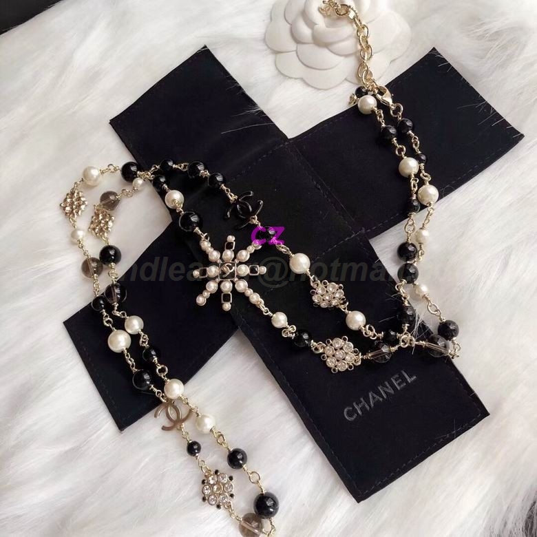 Chanel Necklaces 291